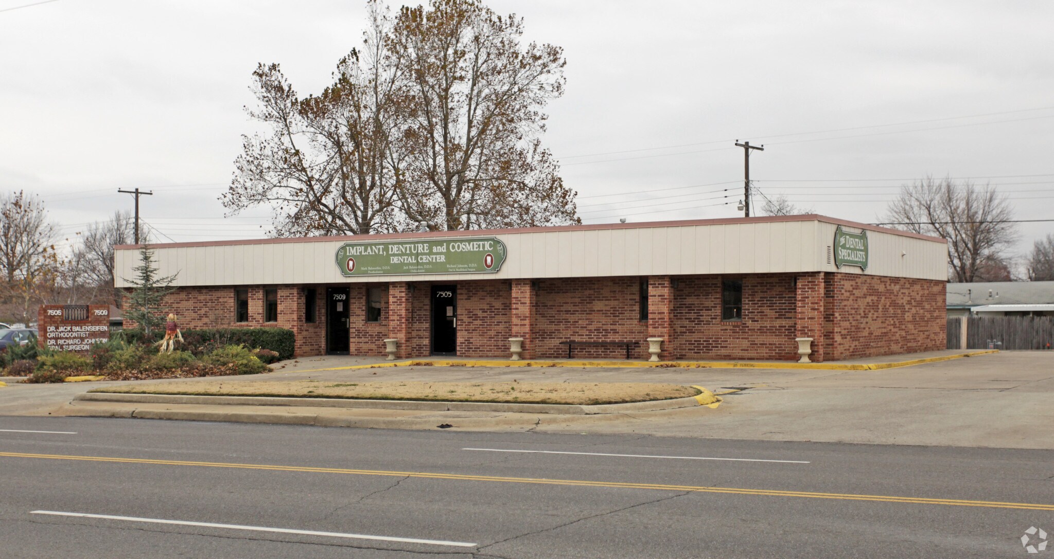 7505-7509 NW 23rd St, Bethany, OK à vendre Photo principale– Image 1 sur 11