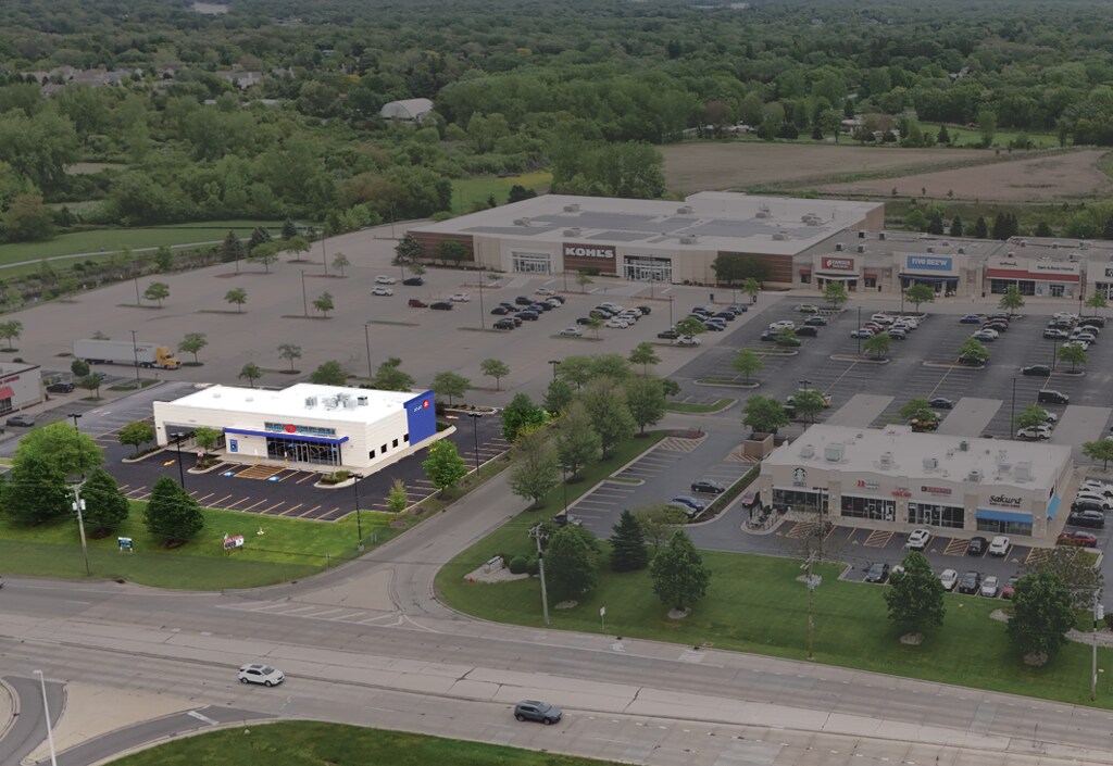 2400 N Richmond Rd, McHenry, IL à vendre Photo principale– Image 1 sur 15