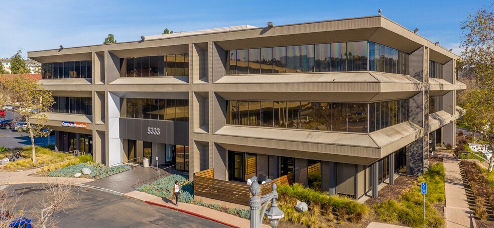 5333 Mission Center Rd, San Diego, CA à louer - Photo de l’immeuble – Image 1 sur 3