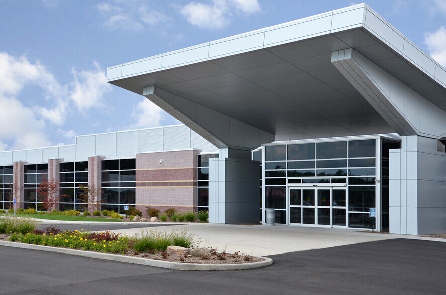 6302-6347 University Commons, South Bend, IN à louer - Photo de l’immeuble – Image 1 sur 8