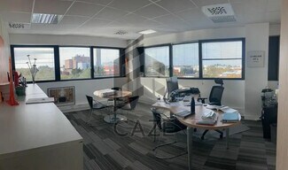 Plus de détails pour Bureau à louer