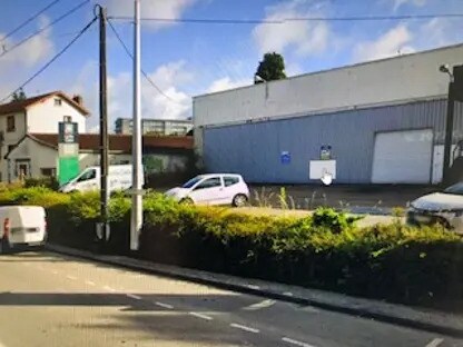 Local d'activités dans Panazol à vendre - Photo de l’immeuble – Image 2 sur 4