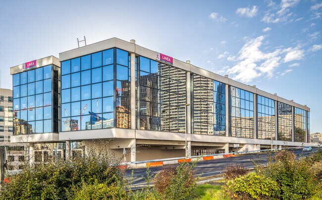 Plus de détails pour 1 Rue Du Général Leclerc, Puteaux - Bureau à louer