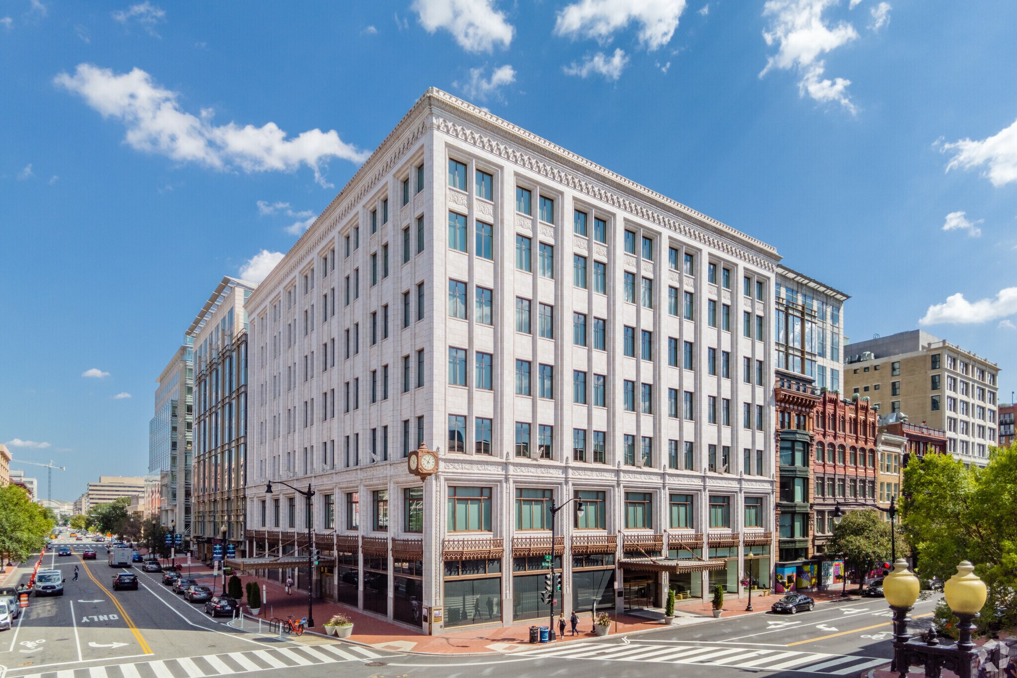 575 7th St NW, Washington, DC à louer Photo de l’immeuble– Image 1 sur 37