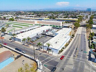 Plus de détails pour 115-117 N Standard Ave, Santa Ana, CA - Industriel/Logistique à vendre