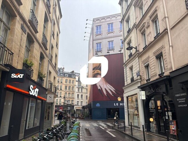Plus de détails pour Local commercial à louer