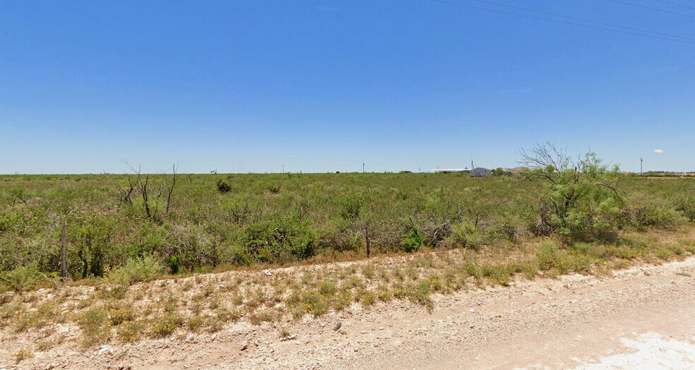 0 E County Rd 320, Midland, TX à vendre - Photo de l’immeuble – Image 2 sur 5