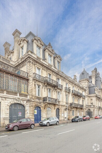 6 Quai De Paludate, Bordeaux à louer - Photo de l’immeuble – Image 3 sur 3