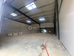 66 Avenue De La Plesse, Villejust à vendre Photo intérieure– Image 1 sur 1