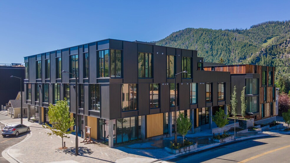100 4th W st, Ketchum, ID à vendre - Photo principale – Image 1 sur 4