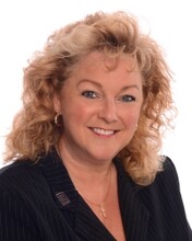 Yvonne Myer