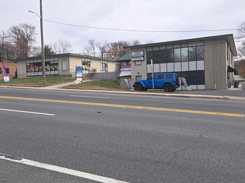 222 Philadelphia Pike, Wilmington, DE à louer - Photo de l’immeuble – Image 3 sur 16