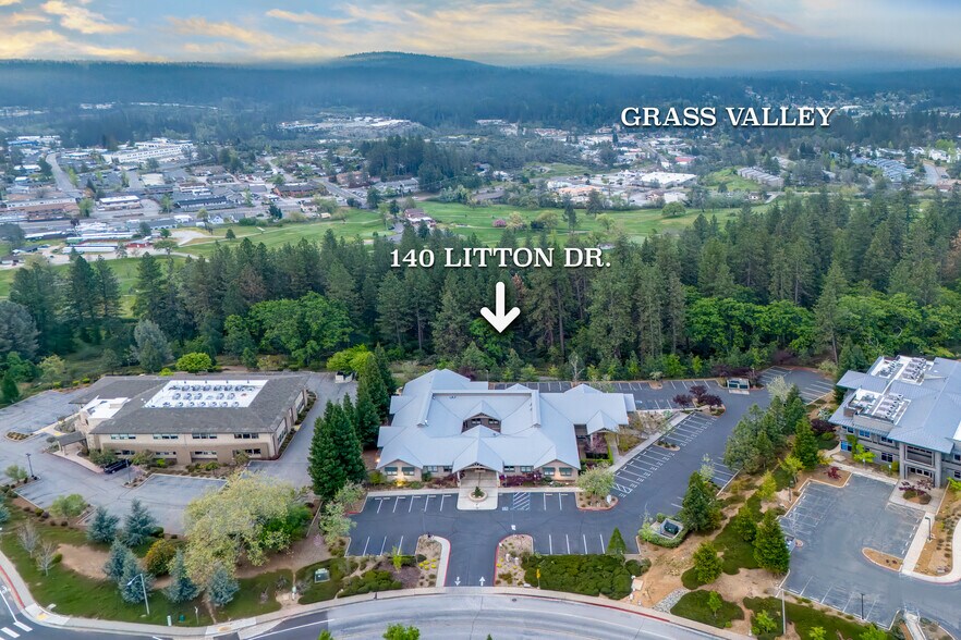 140 Litton Dr, Grass Valley, CA à louer - Aérien – Image 3 sur 34