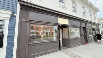 203 Warren St, Hudson, NY à louer Photo de l’immeuble– Image 1 sur 9
