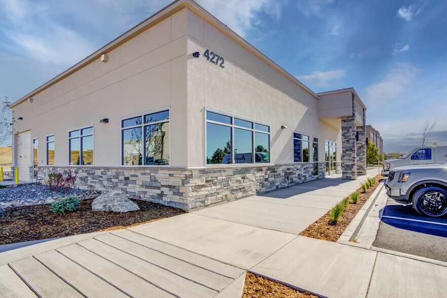 4272 Promenade Dr, Colorado Springs, CO à louer - Photo de l’immeuble – Image 1 sur 45