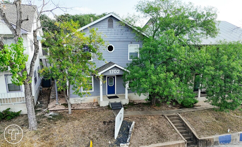 1702 W 6th St, Austin, TX à louer - Photo de l’immeuble – Image 1 sur 5