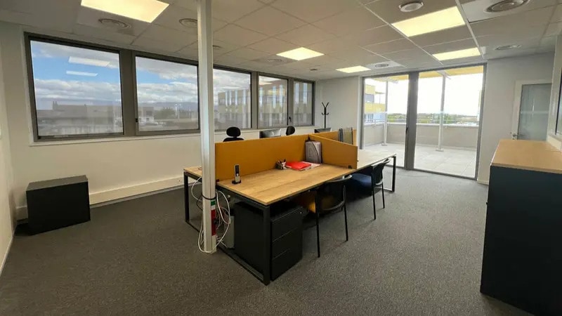 Bureau dans Valence à vendre - Photo de l’immeuble – Image 2 sur 6