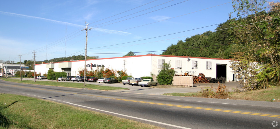 230 W Valley Ave, Homewood, AL à louer - Photo de l’immeuble – Image 2 sur 14