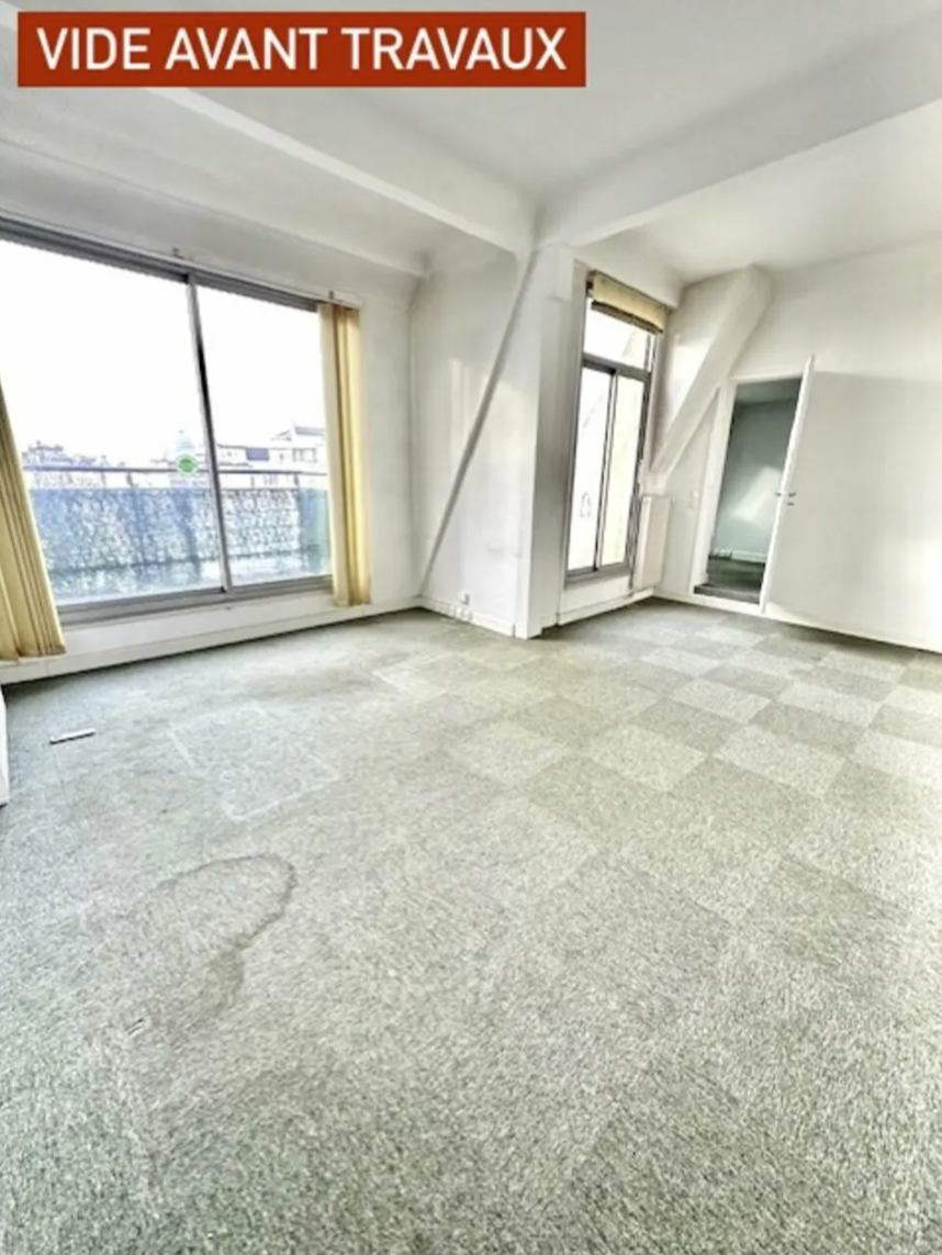94 Rue Saint-Lazare, Paris à louer Photo intérieure– Image 1 sur 9