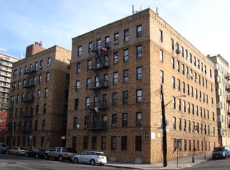 Plus de détails pour 3534 Bronx Blvd, Bronx, NY - Logement à vendre