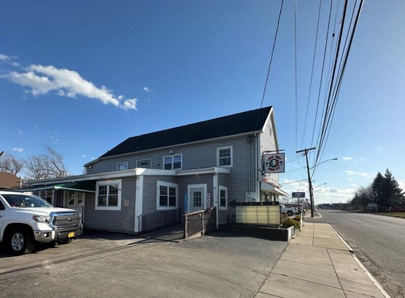 317 Hopkins St, Buffalo, NY à vendre - Photo de l’immeuble – Image 2 sur 21