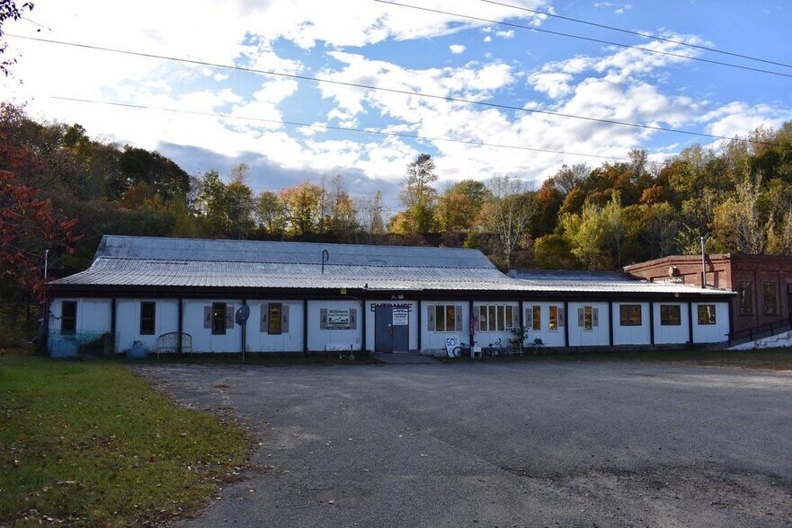 45 Mill Ln, Willsboro, NY à vendre - Photo de l’immeuble – Image 3 sur 3