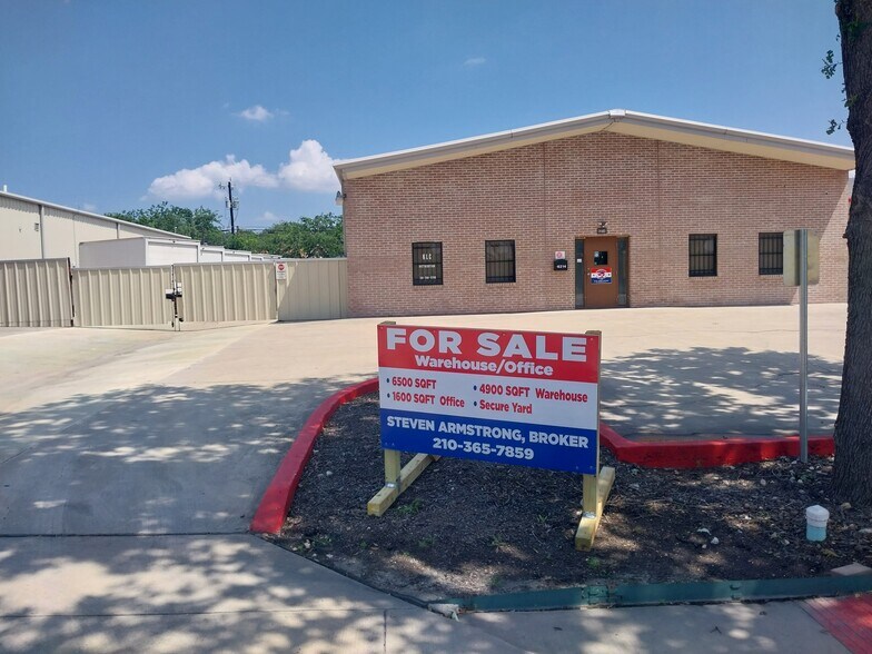 6214 Krempen Ave, San Antonio, TX à vendre - Photo de l’immeuble – Image 2 sur 22
