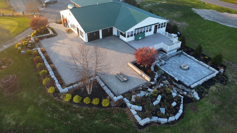 1189 Ogden Parma Town Line Rd, Spencerport, NY à vendre - Photo de l’immeuble – Image 1 sur 26