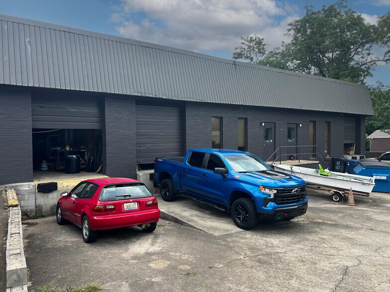 220-224 38th St S, Birmingham, AL à vendre - Photo de l’immeuble – Image 2 sur 5