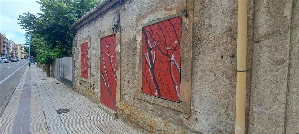Terrain dans Salamanca à vendre - Photo de l’immeuble – Image 3 sur 13