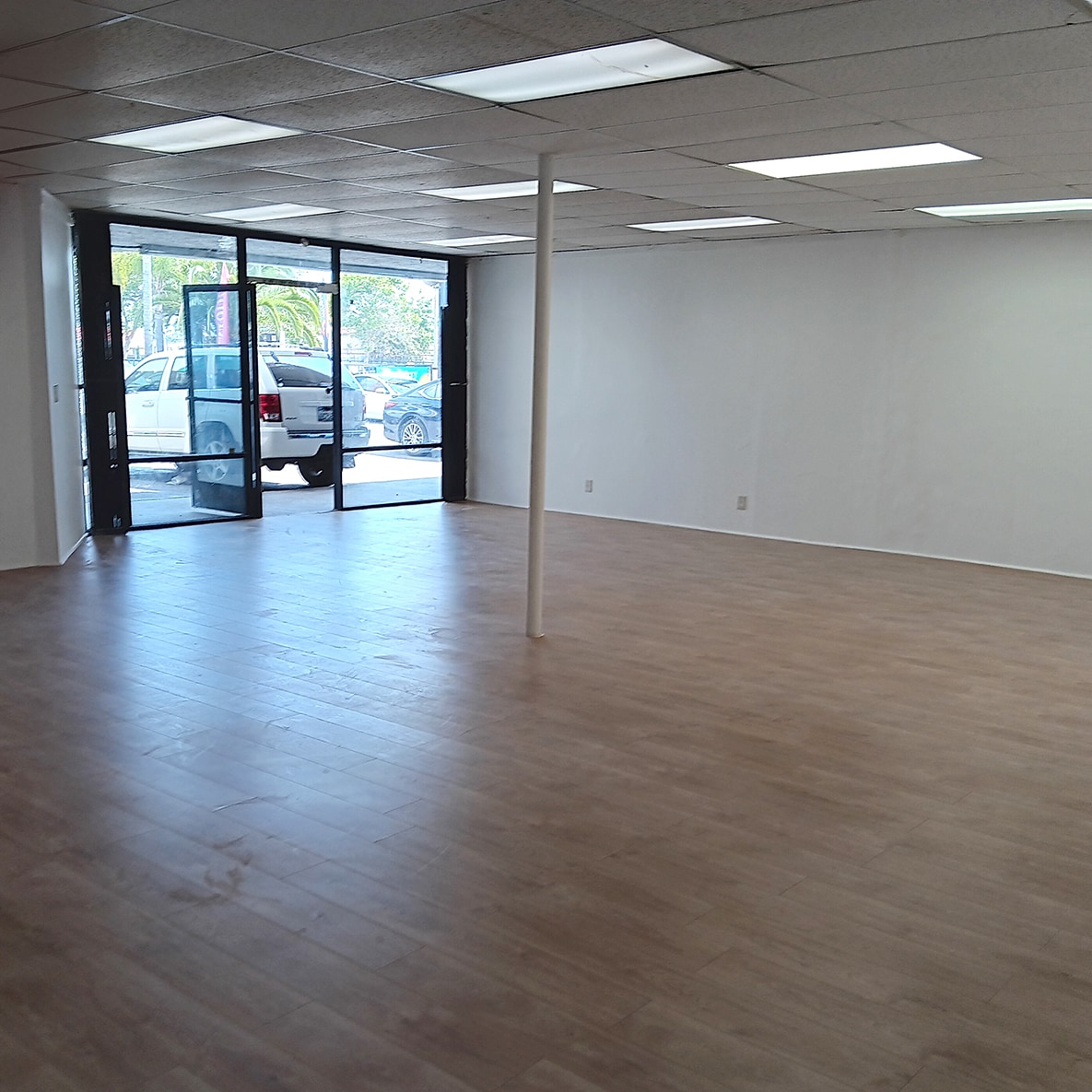 7219-7231 S Western Ave, Los Angeles, CA à louer Photo intérieure– Image 1 sur 4