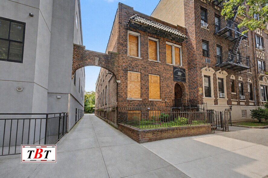 1450 Ocean Ave, Brooklyn, NY à vendre - Photo de l’immeuble – Image 2 sur 17
