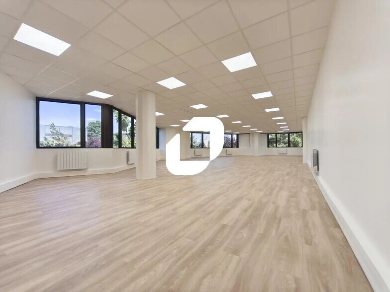 Bureau dans Rosny-sous-Bois à louer - Photo intérieure – Image 3 sur 5