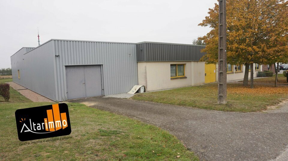 Local d'activités dans VERNEUIL D'AVRE ET D'ITON à vendre - Photo de l’immeuble – Image 2 sur 4