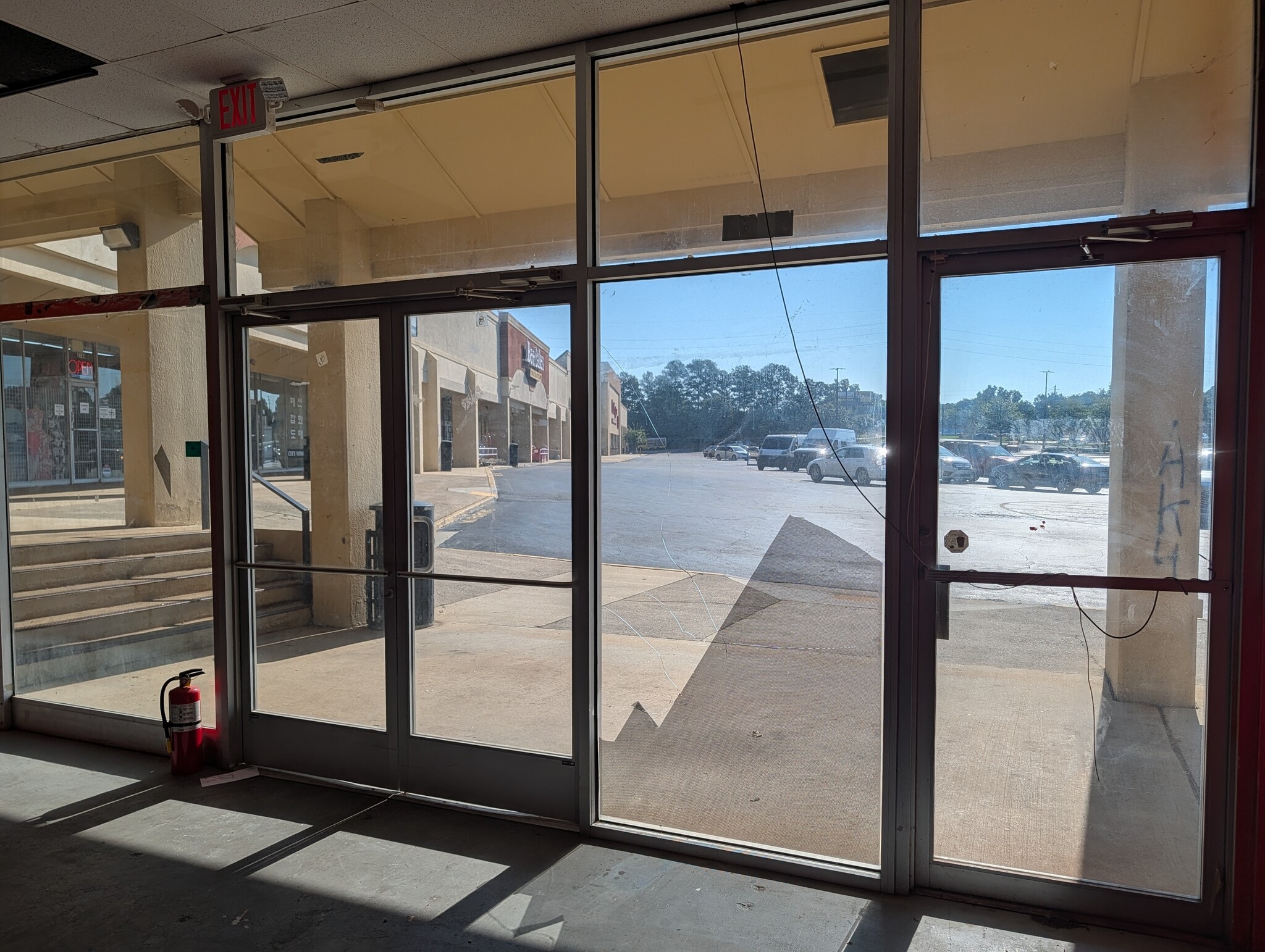 5754-5772 Buford Hwy NE, Atlanta, GA à louer Photo intérieure– Image 1 sur 5