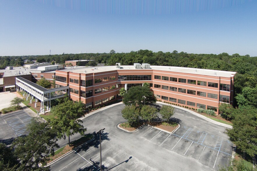 1300 Hospital Dr, Mount Pleasant, SC à louer - Photo principale – Image 1 sur 2