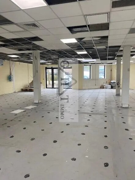 Industriel/Logistique dans Massy à louer - Photo intérieure – Image 2 sur 3