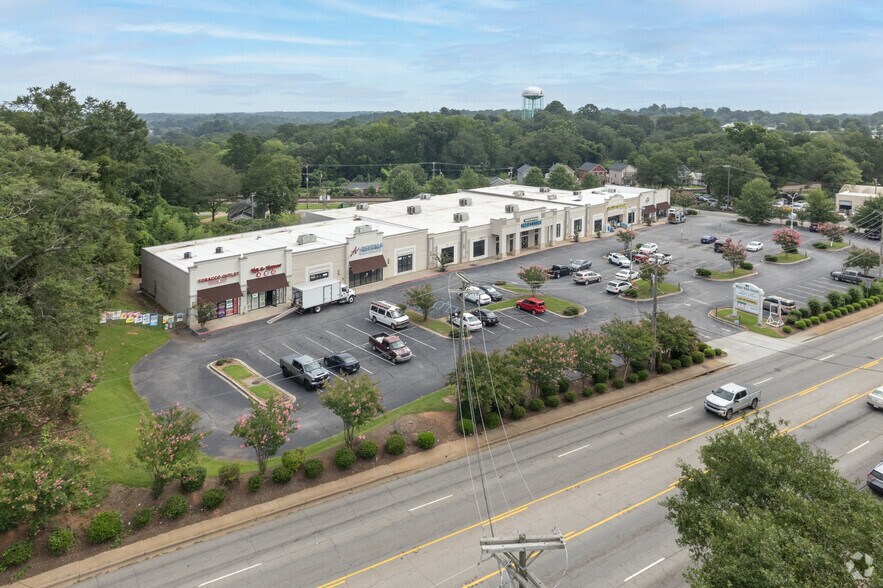 504 W Main St, Easley, SC à louer - Photo de l’immeuble – Image 3 sur 5