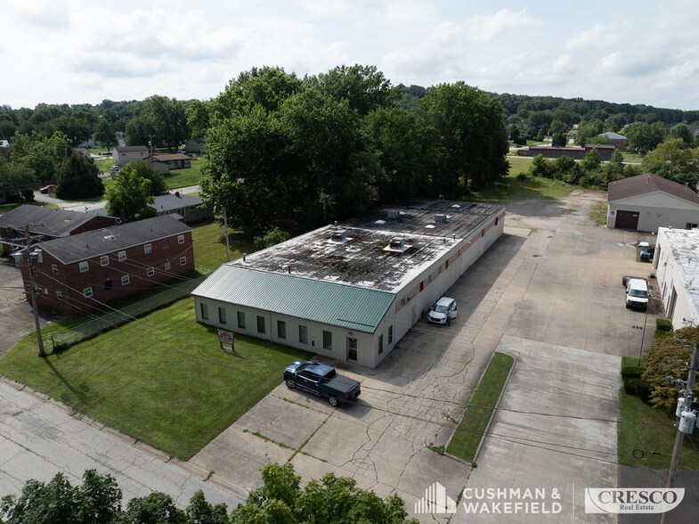 222 Martinel Dr, Kent, OH à vendre - Photo de l’immeuble – Image 2 sur 9