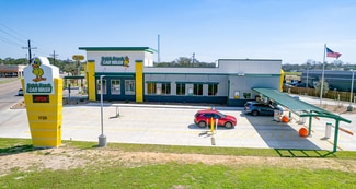 Plus de détails pour 1720 N Velasco St, Angleton, TX - Spécialisé à vendre