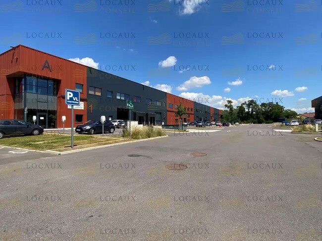 Plus de détails pour Industriel/Logistique à louer
