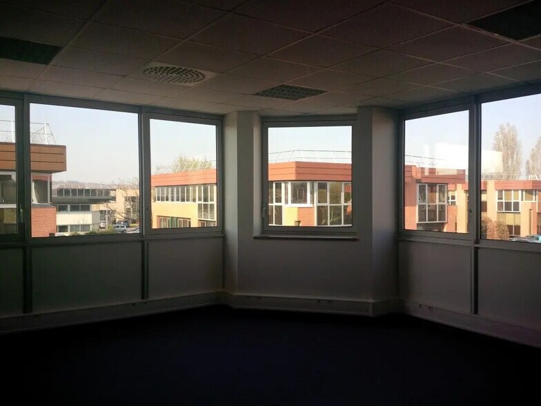 Bureau dans Colomiers à louer - Photo de l’immeuble – Image 3 sur 4