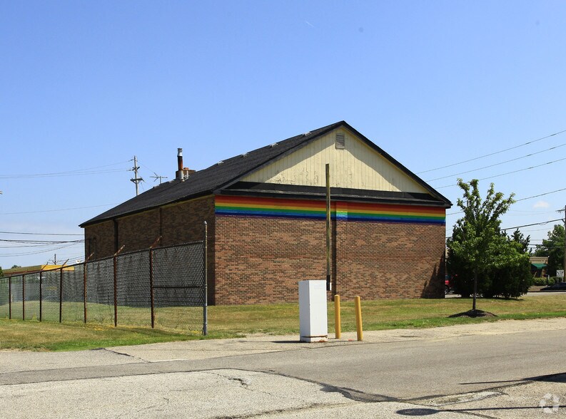 2780 Bishop Rd, Wickliffe, OH à vendre - Photo de l’immeuble – Image 2 sur 2