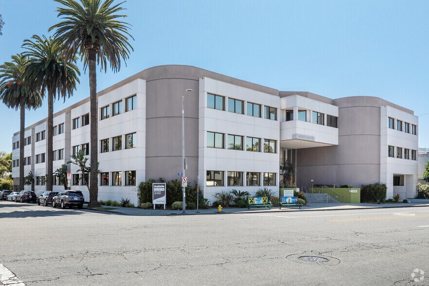 12304 Santa Monica Blvd, Los Angeles, CA à louer - Photo de l’immeuble – Image 2 sur 9