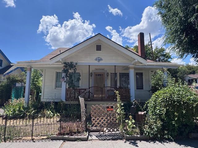 632 N 10th St, Klamath Falls, OR à vendre - Photo de l’immeuble – Image 2 sur 10