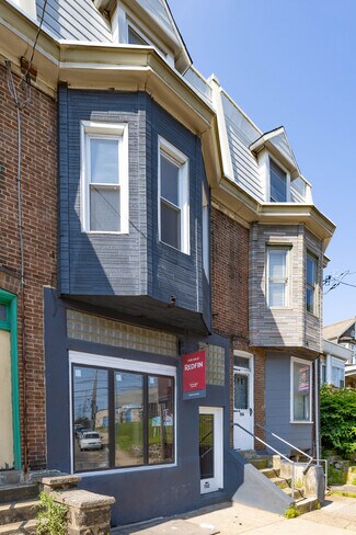 Plus de détails pour 702 Main St, Darby, PA - Local commercial à vendre