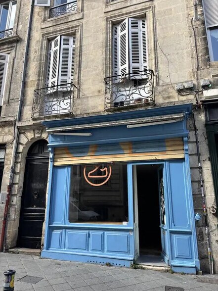 Local commercial dans Bordeaux à louer - Photo de l’immeuble – Image 1 sur 8