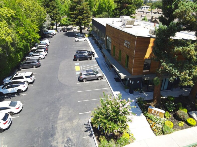822 Hartz Way, Danville, CA à louer - Photo de l’immeuble – Image 2 sur 6