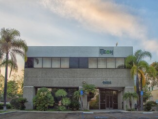 Plus de détails pour 9454 Waples St, San Diego, CA - Local d'activités à louer