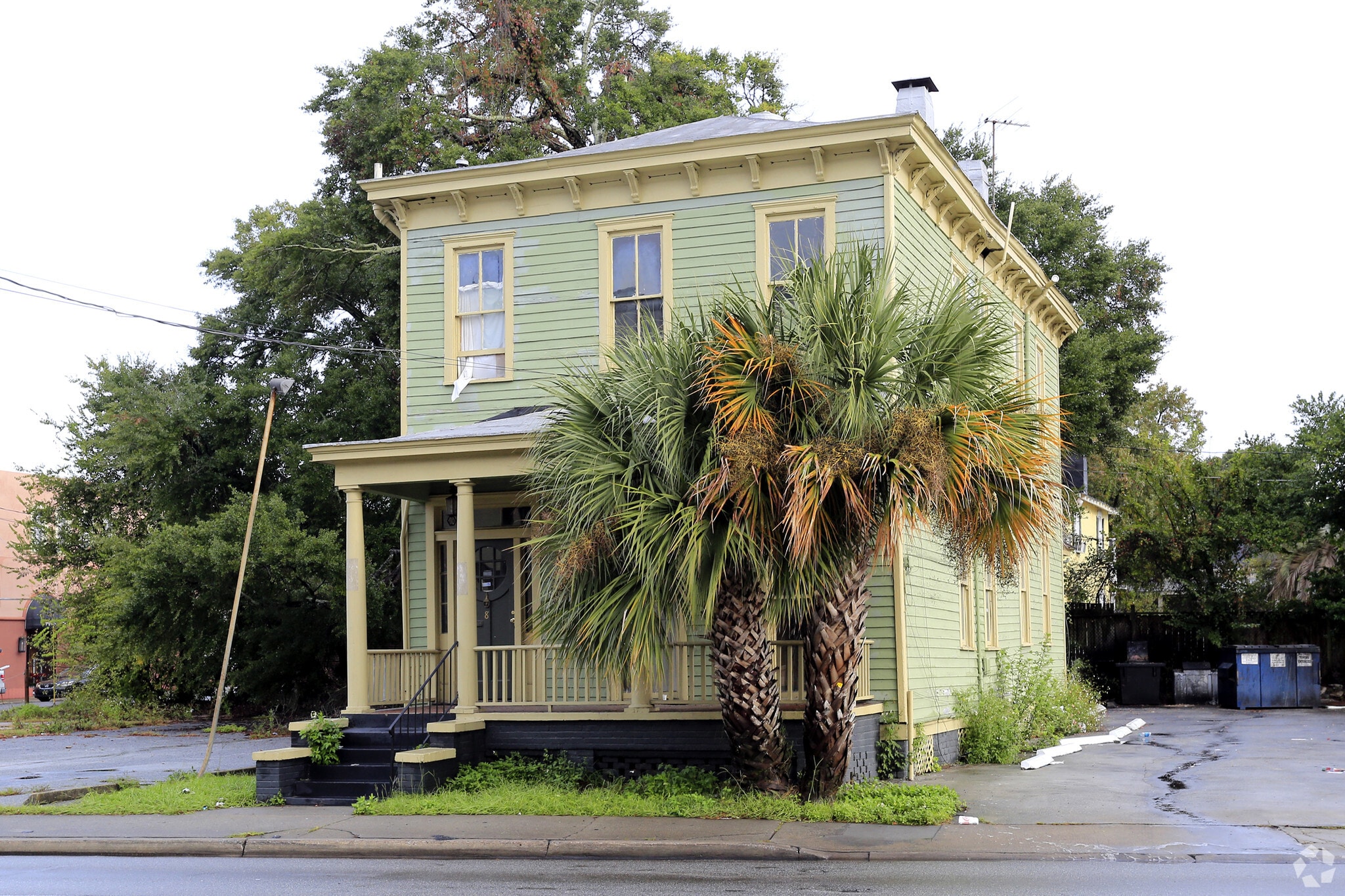 8 W Victory Dr, Savannah, GA à vendre Photo principale– Image 1 sur 12